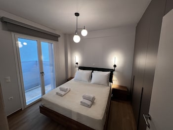 elia luxury residence