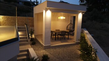 elia luxury residence