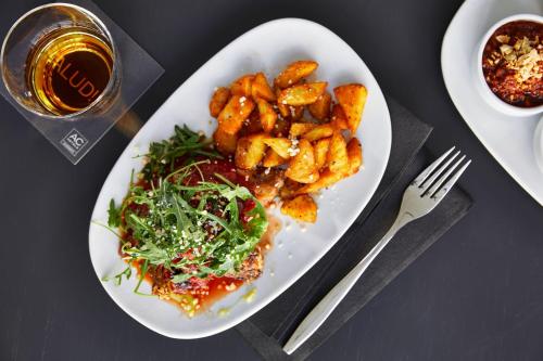 ac hotel by marriott sacramento