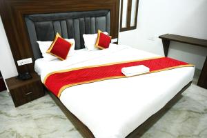 Hotel Rs Inn,India>>Varanasi,2 star