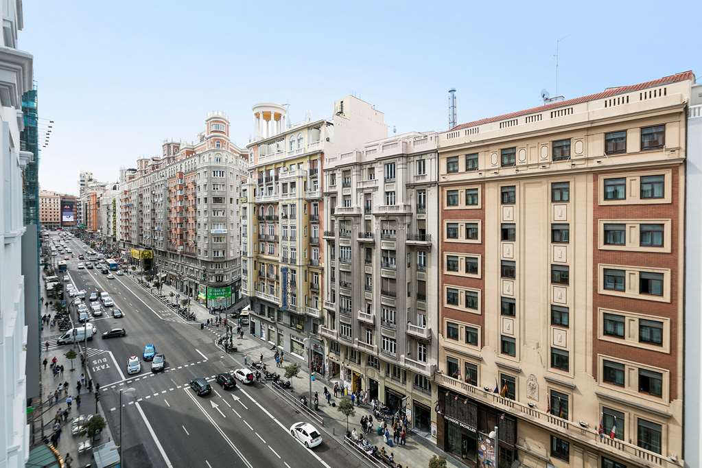 hotel madrid plaza espana affiliated by melia