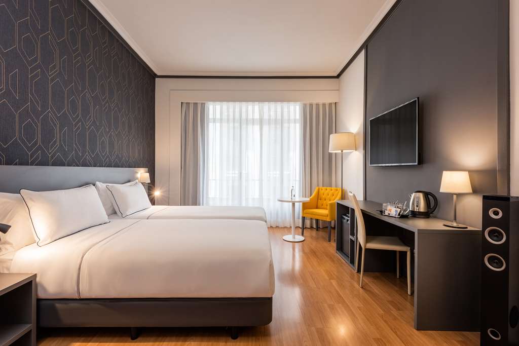hotel madrid plaza espana affiliated by melia