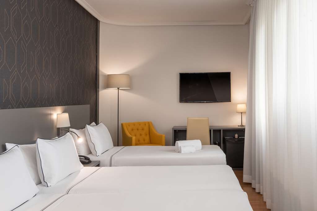 hotel madrid plaza espana affiliated by melia