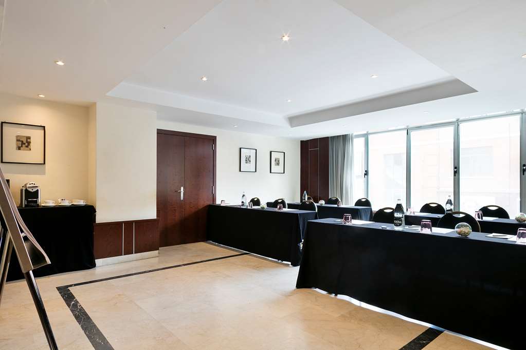 hotel madrid plaza espana affiliated by melia