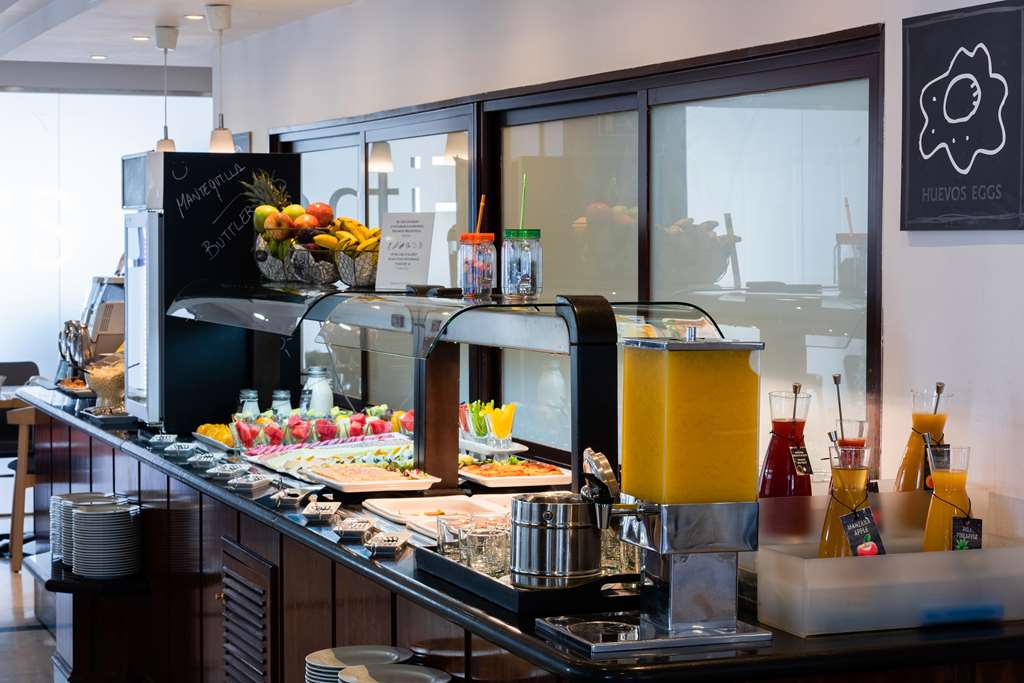 hotel madrid plaza espana affiliated by melia