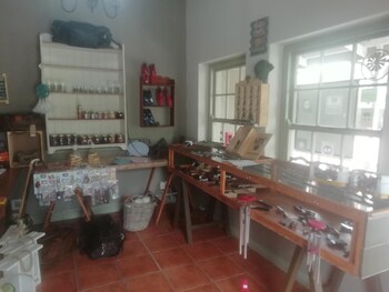 housemartin guest lodge