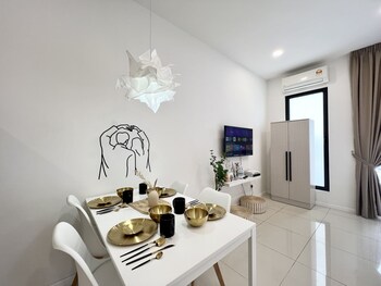 highpark suite kelana jaya by sleepy bear