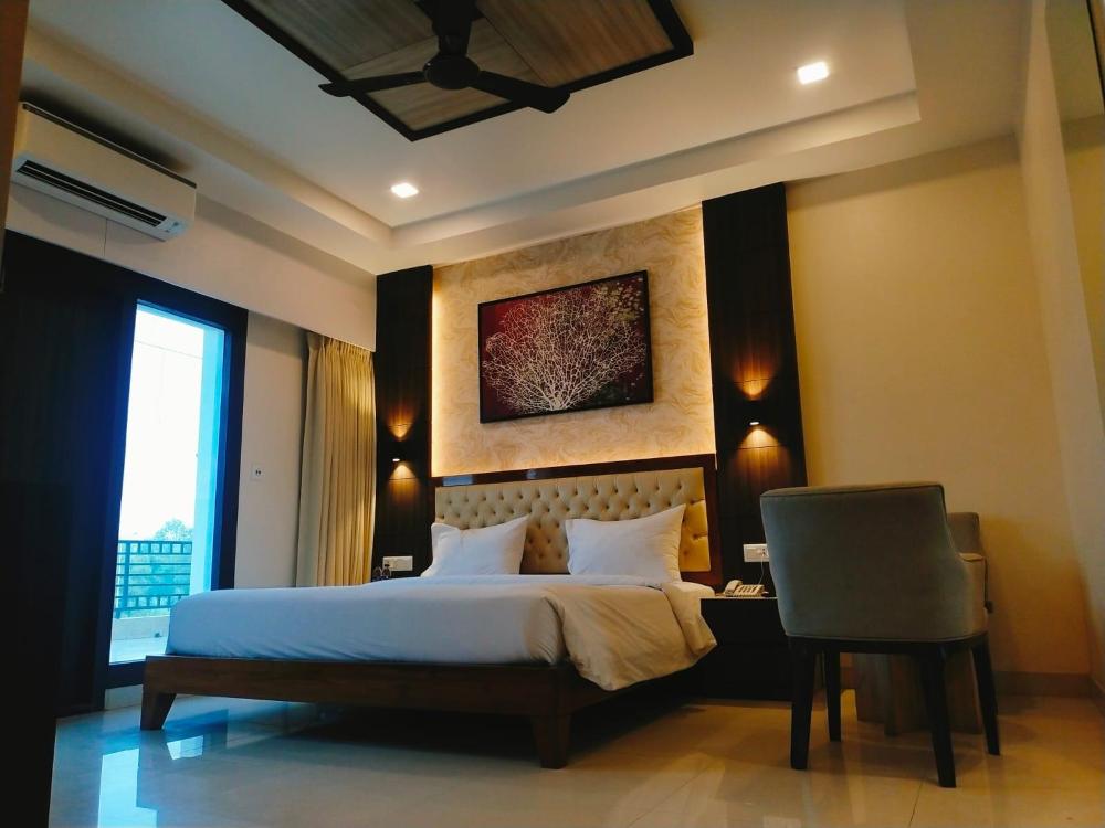 sambhabana hotel and suites