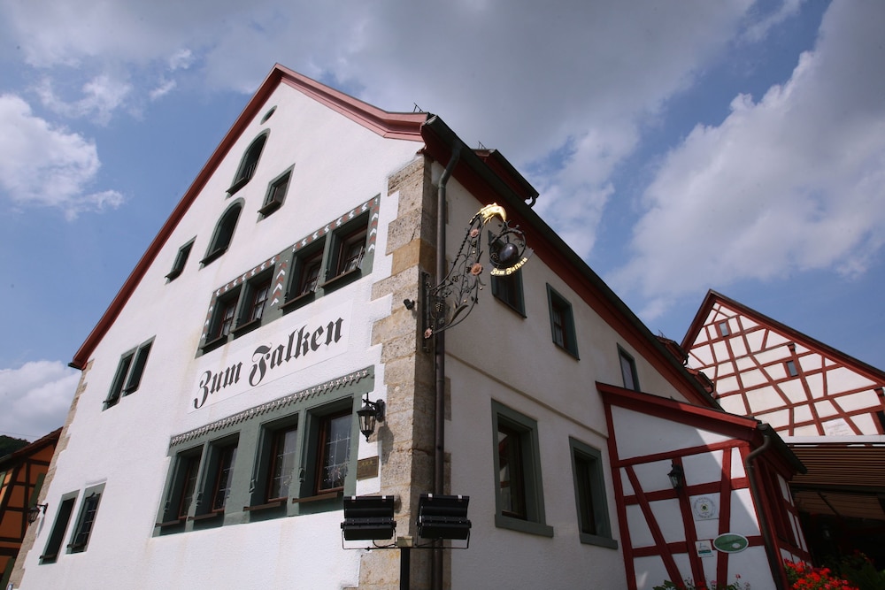 zum falken