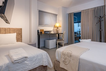 amina apartments