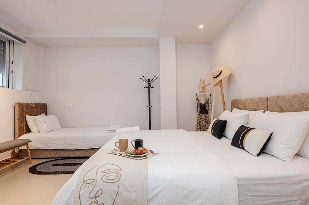 amina apartments