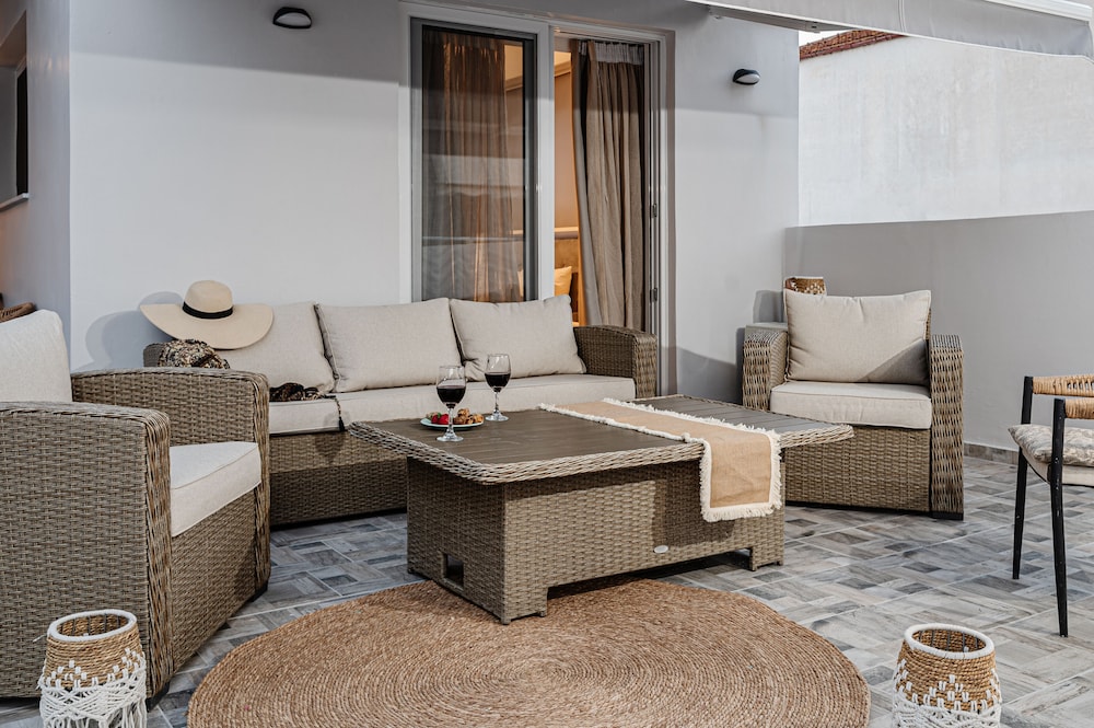 amina apartments