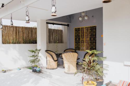 ooh hostler jaipur