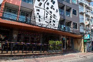mad monkey phuket