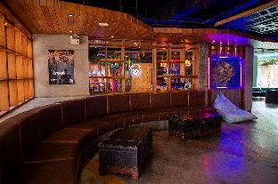 mad monkey phuket