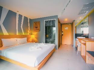 mad monkey phuket