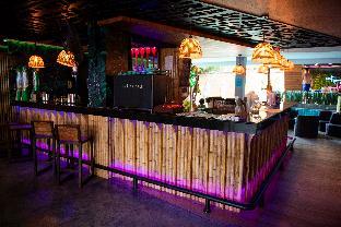 mad monkey phuket