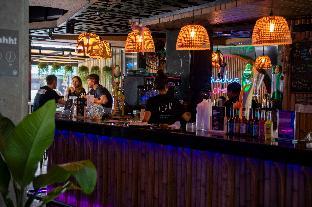 mad monkey phuket