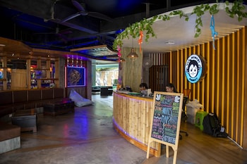 mad monkey phuket