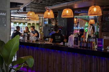 mad monkey phuket