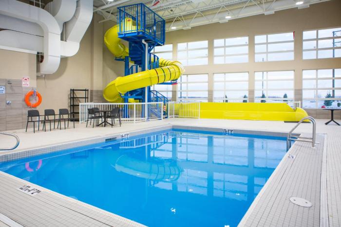 holiday inn express and suites prince albert south
