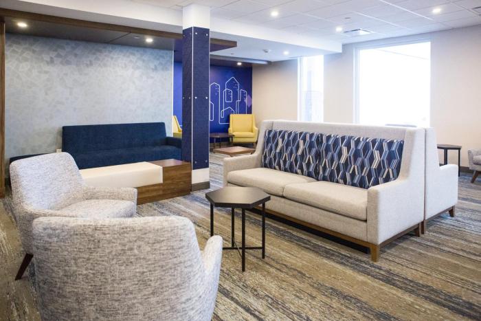 holiday inn express and suites prince albert south