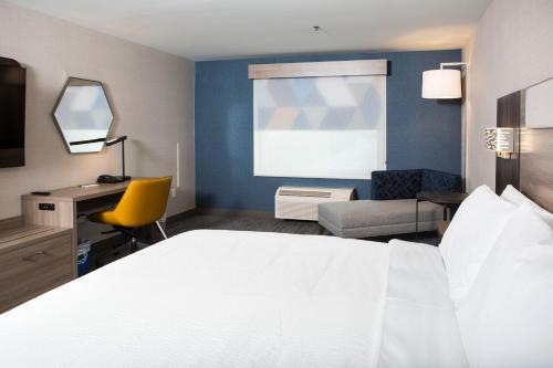holiday inn express and suites prince albert south
