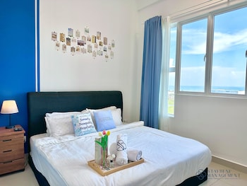 amber cove melaka sea view by stayrene