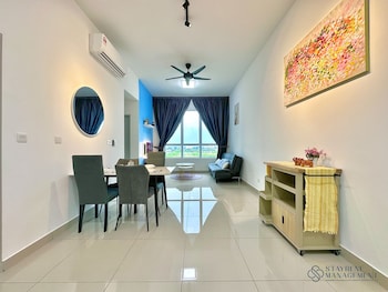 amber cove melaka sea view by stayrene