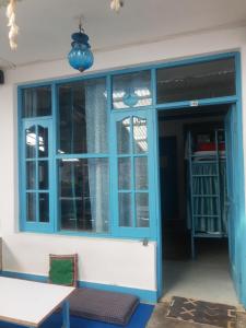 la siesta india hostel mcleodganj