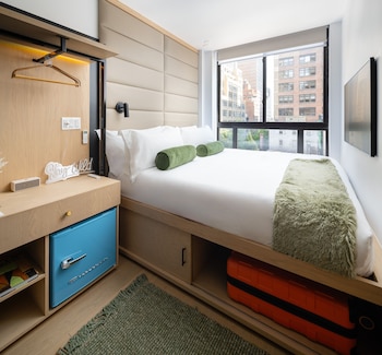 little charlie hotel