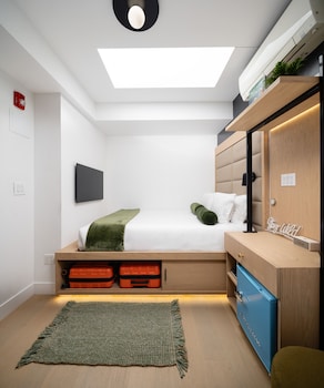 little charlie hotel