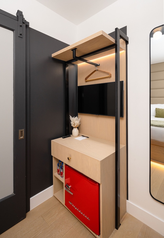 little charlie hotel