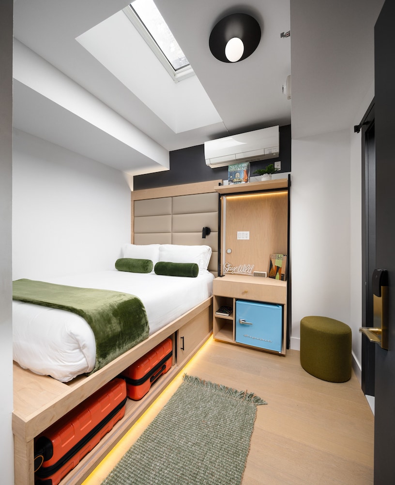 little charlie hotel