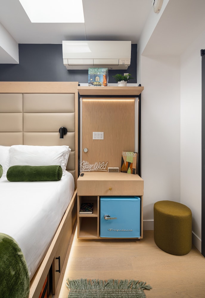 little charlie hotel