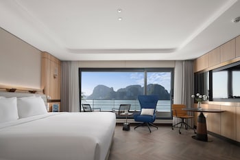 essence grand halong bay cruise