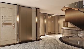 essence grand halong bay cruise