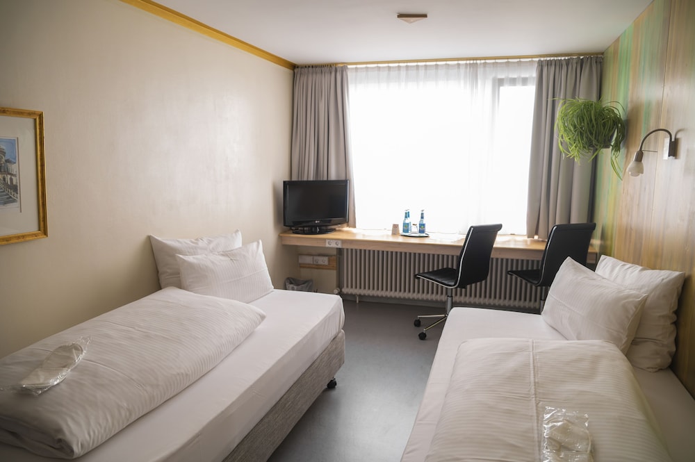 abalon hotel ideal