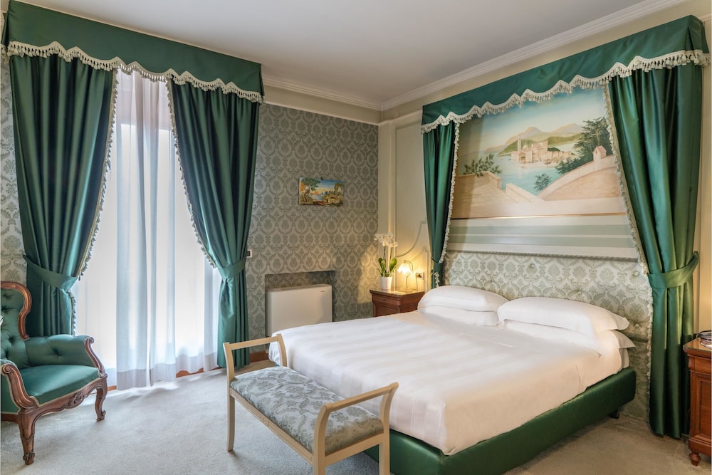 phi hotel canalgrande