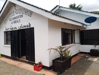White House Lounge & Guest House,Kenya>>Eldoret,0 star
