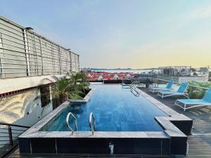 green suites hotel ha long