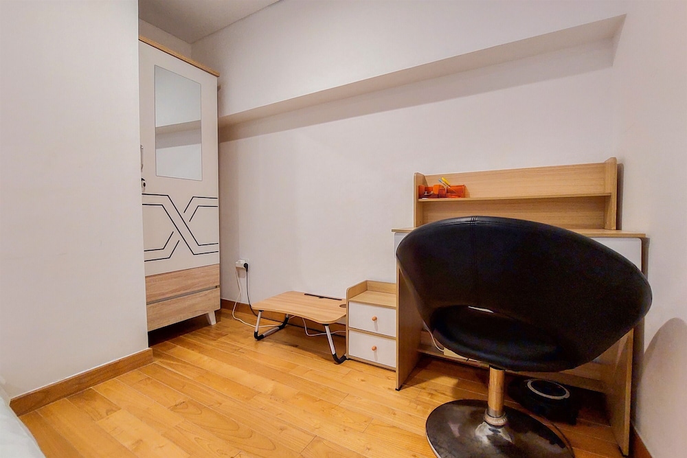 spacious and elegant studio loft kingland avenue apartment