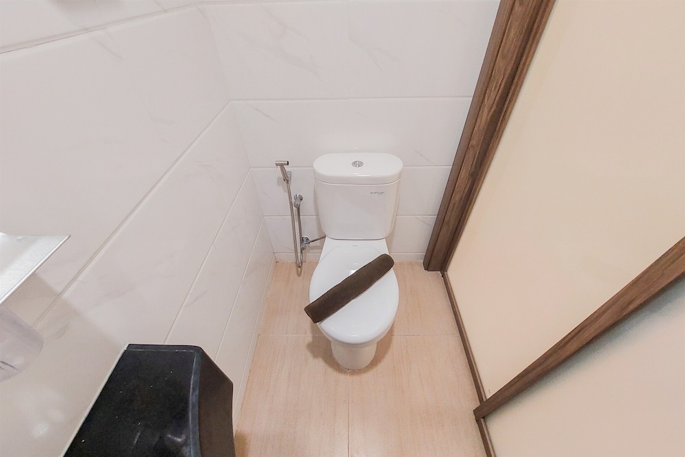 cozy living and comfy studio sky house bsd apartment