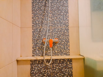 modern and cozy studio at student park apartment