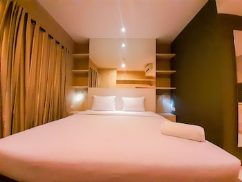 modern and cozy studio at student park apartment