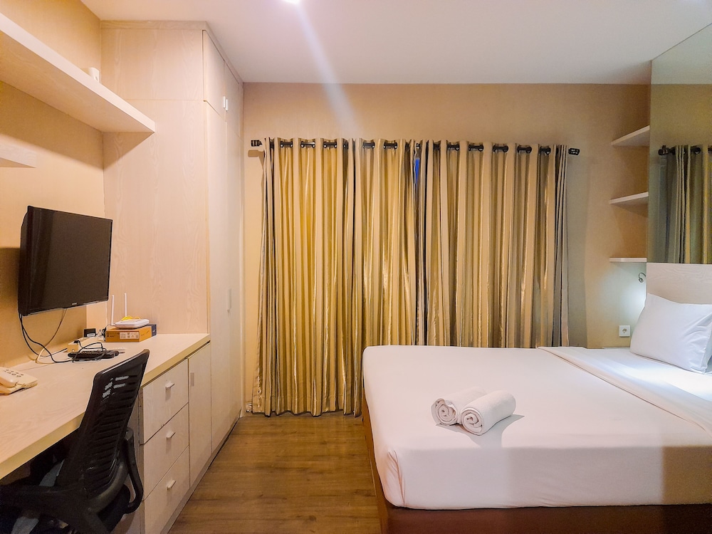 modern and cozy studio at student park apartment