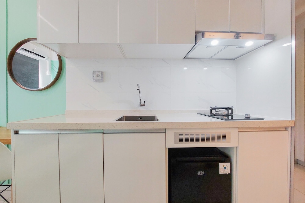 modern look studio at sky house alam sutera apartment
