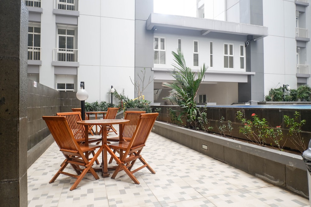 tidy and comfy studio at bale hinggil apartment