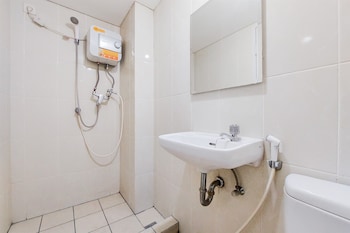 strategic and nice studio apartment at m town residence