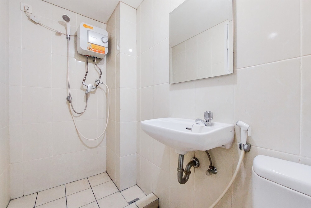 strategic and nice studio apartment at m town residence